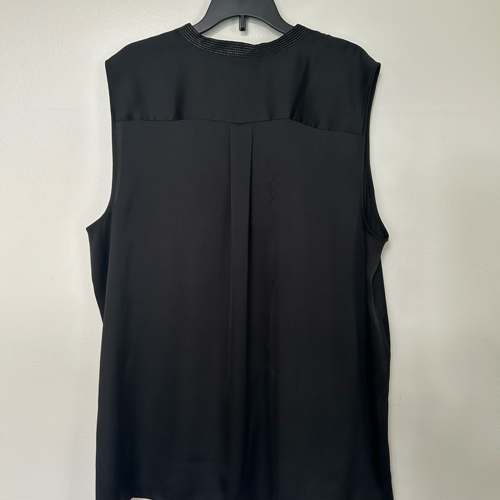 Ann Taylor Black Sleeveless Blouse - Picture 2 of 5